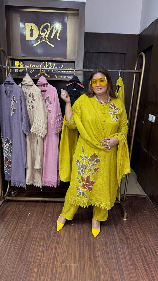 Anshika (Cotton Suit)