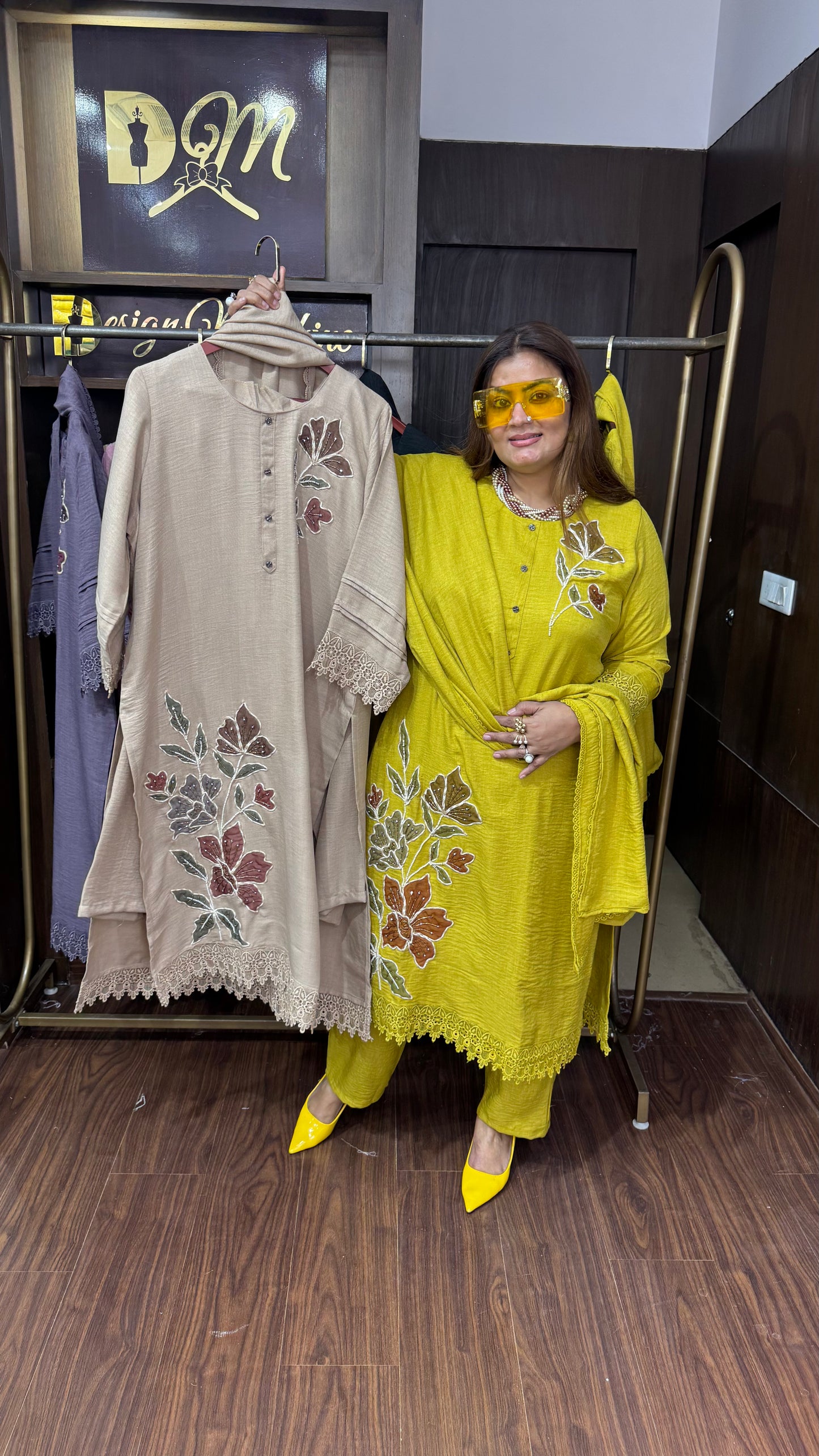 Anshika (Cotton Suit)
