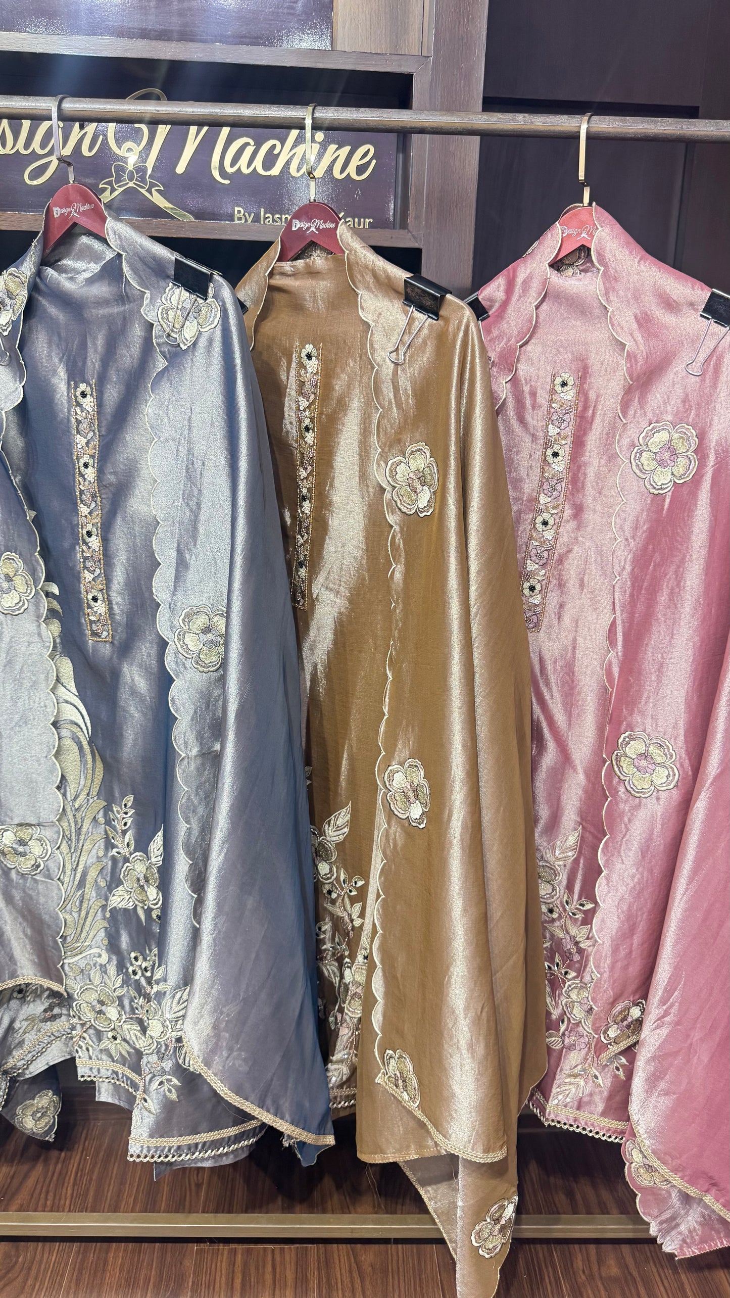 Ritu (Glass Tissue Unstitched Suit)