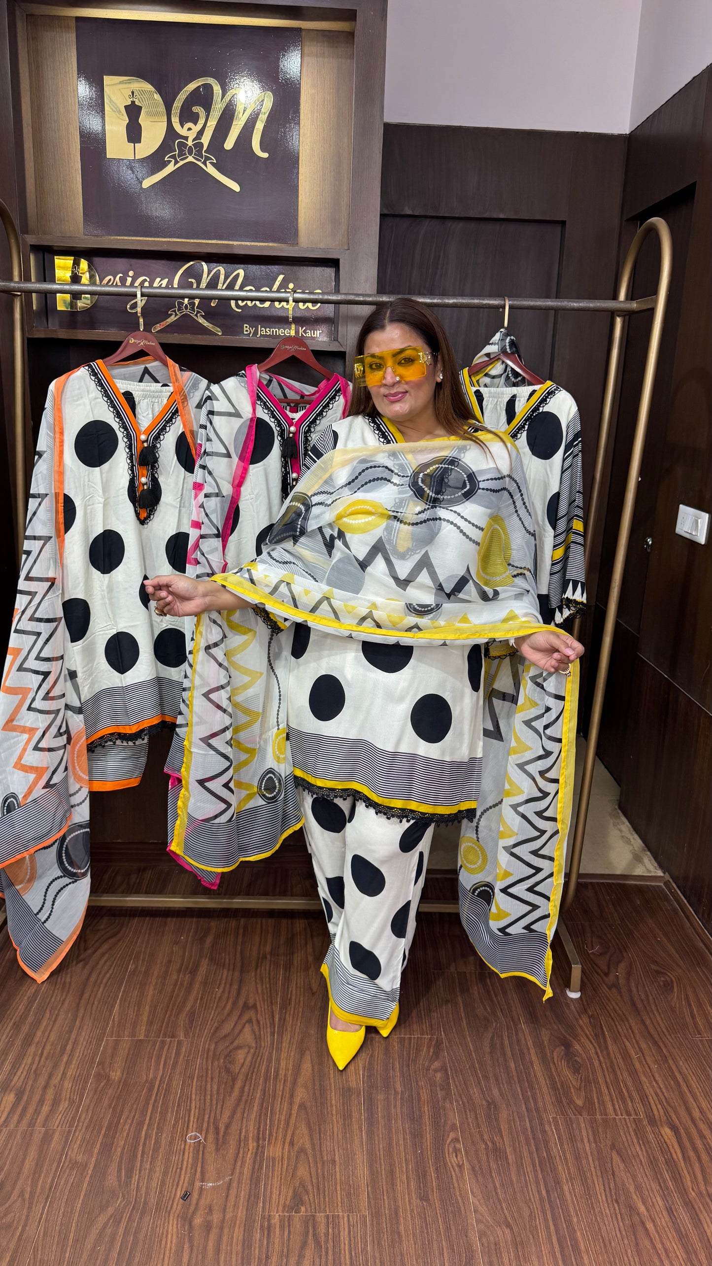 Tvesha (Masleen Cotton Suit)