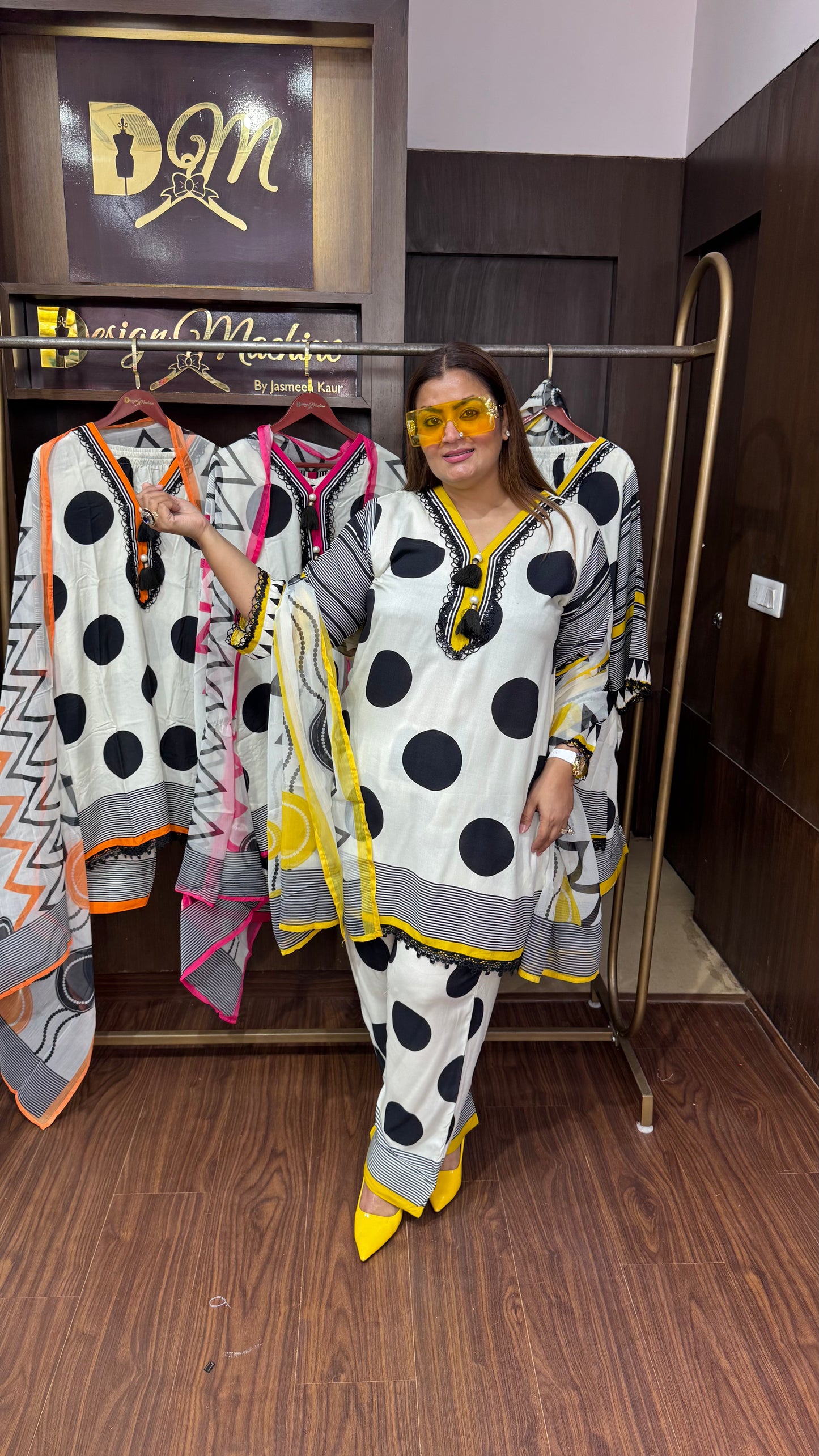 Tvesha (Masleen Cotton Suit)