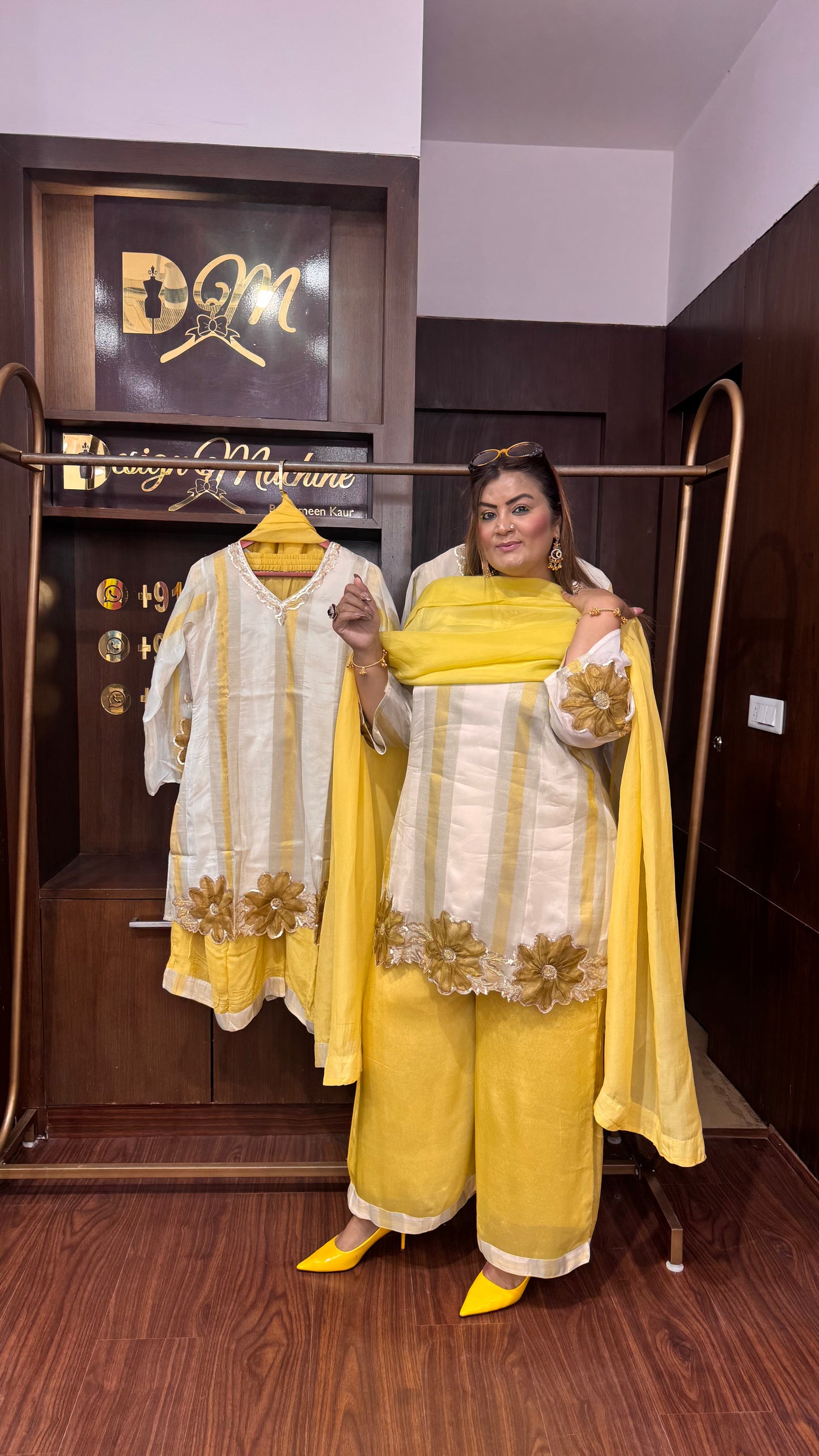 Aabroo (Glass Tissue Suit)