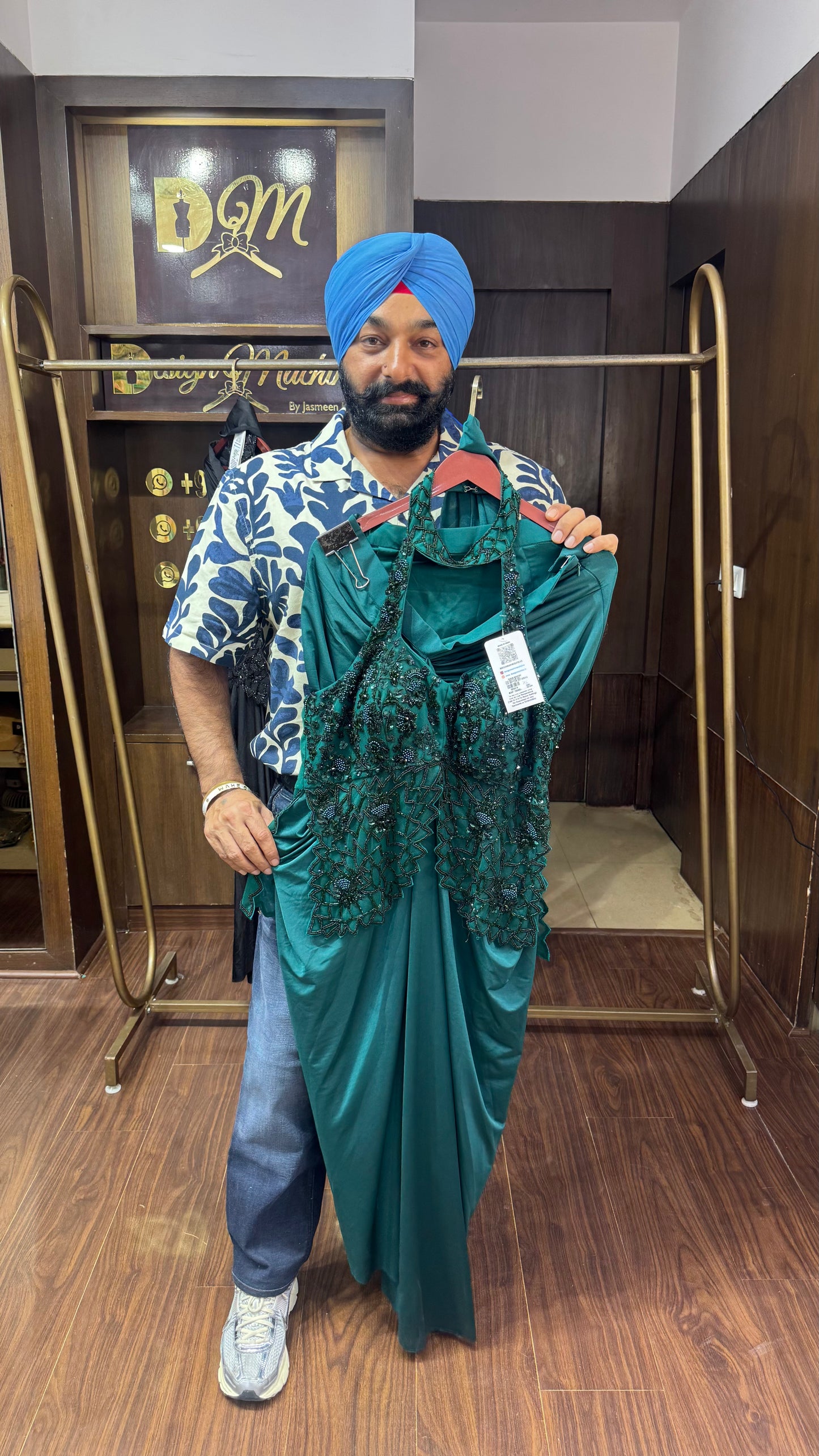 Ridhika (Crepe Saree)