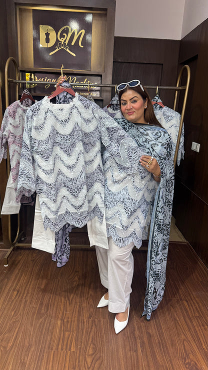 Lavina (Hakoba Chikan Fabric Suit)