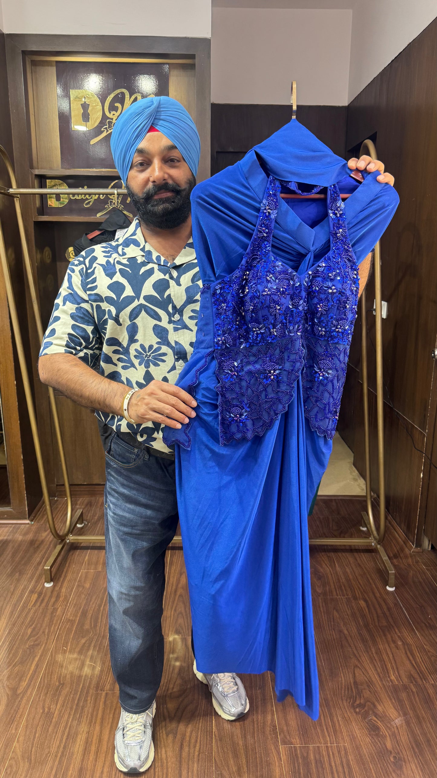 Ridhika (Crepe Saree)