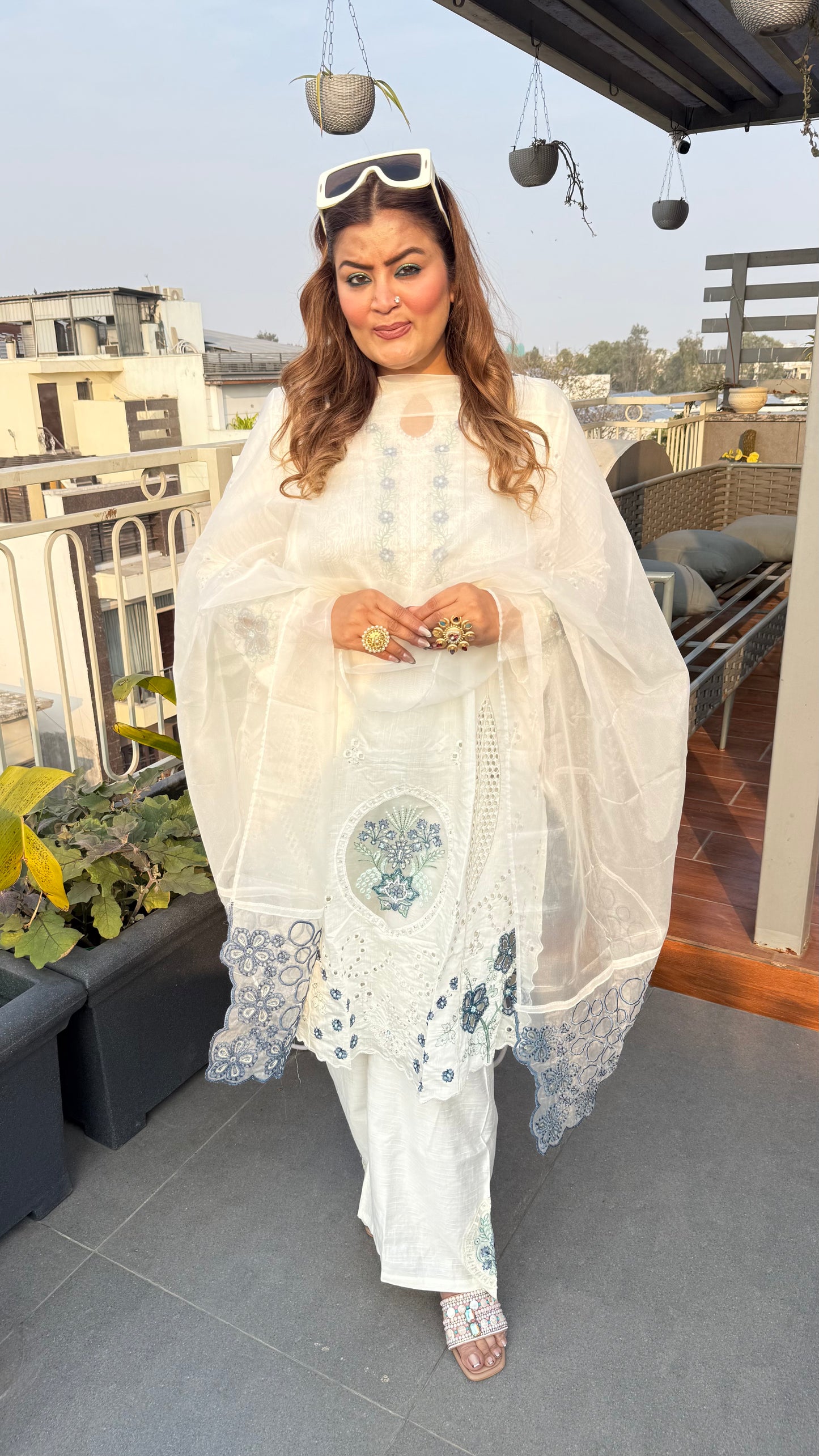 Kashni (Pakistani Stitch Suit)