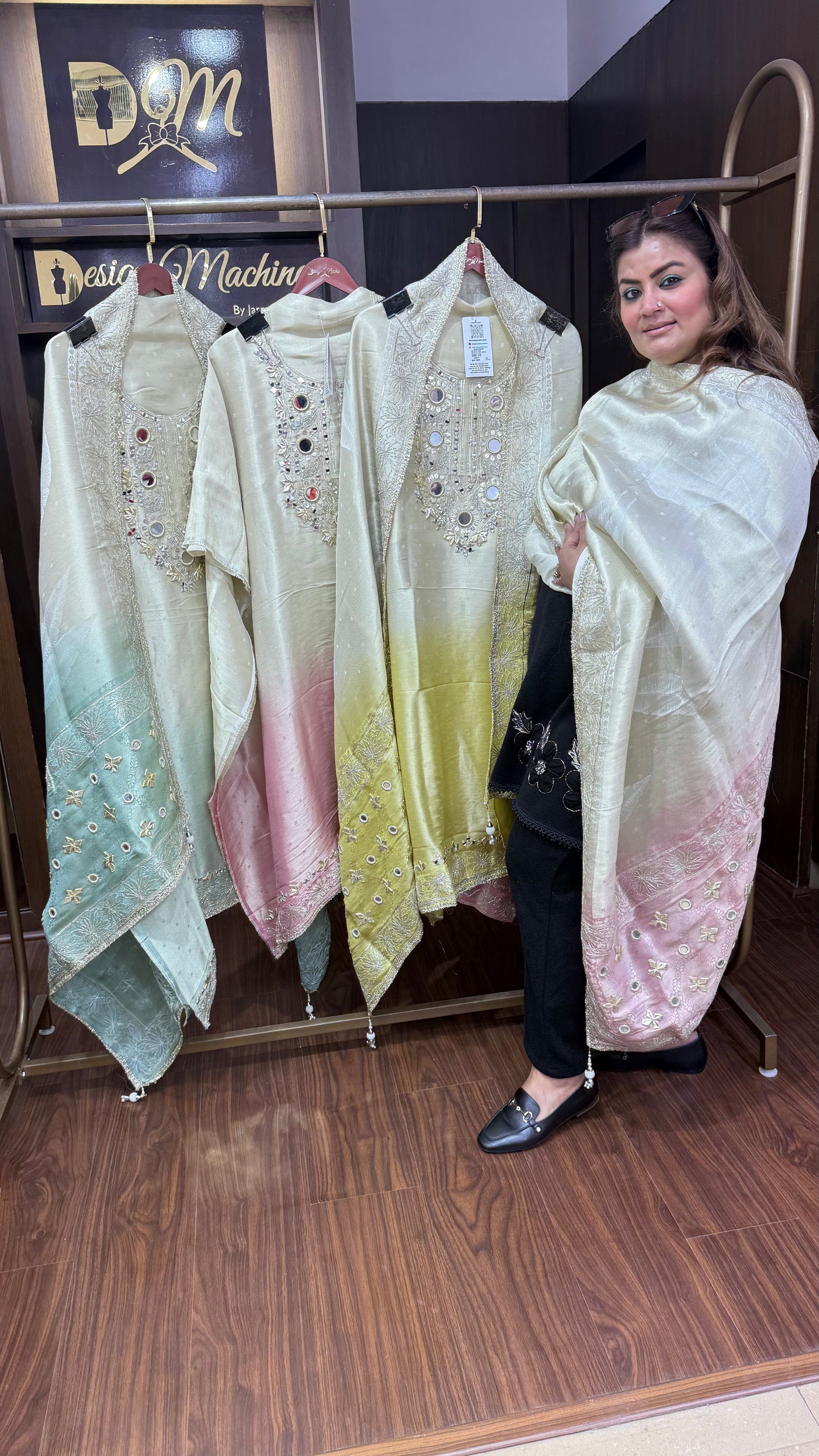 Amevra (Unstitch Suit)