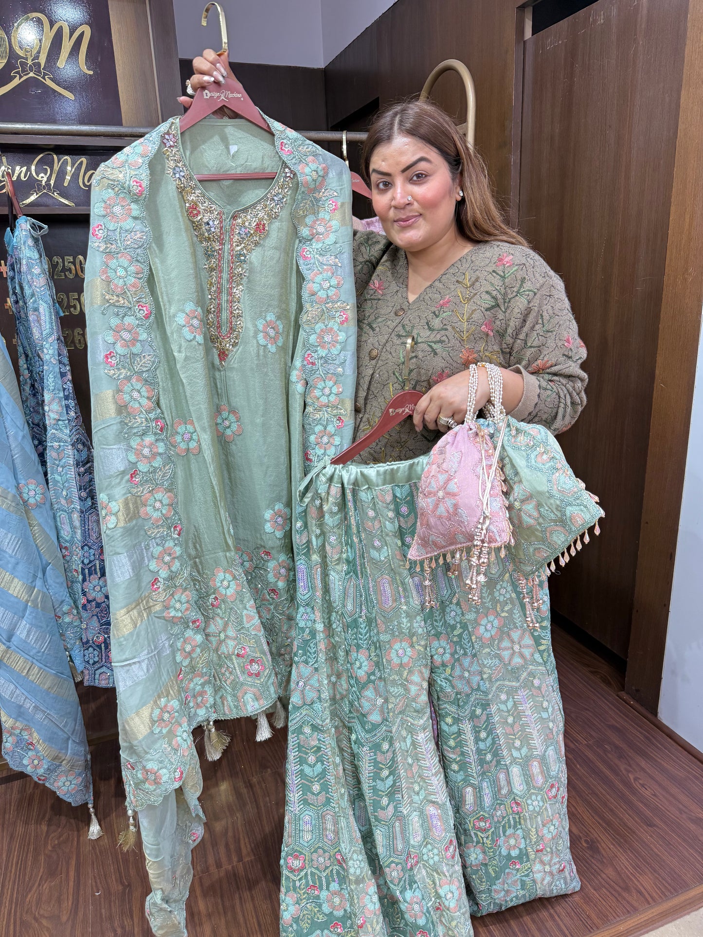 Nazakat (Semi-Stitch) Suit