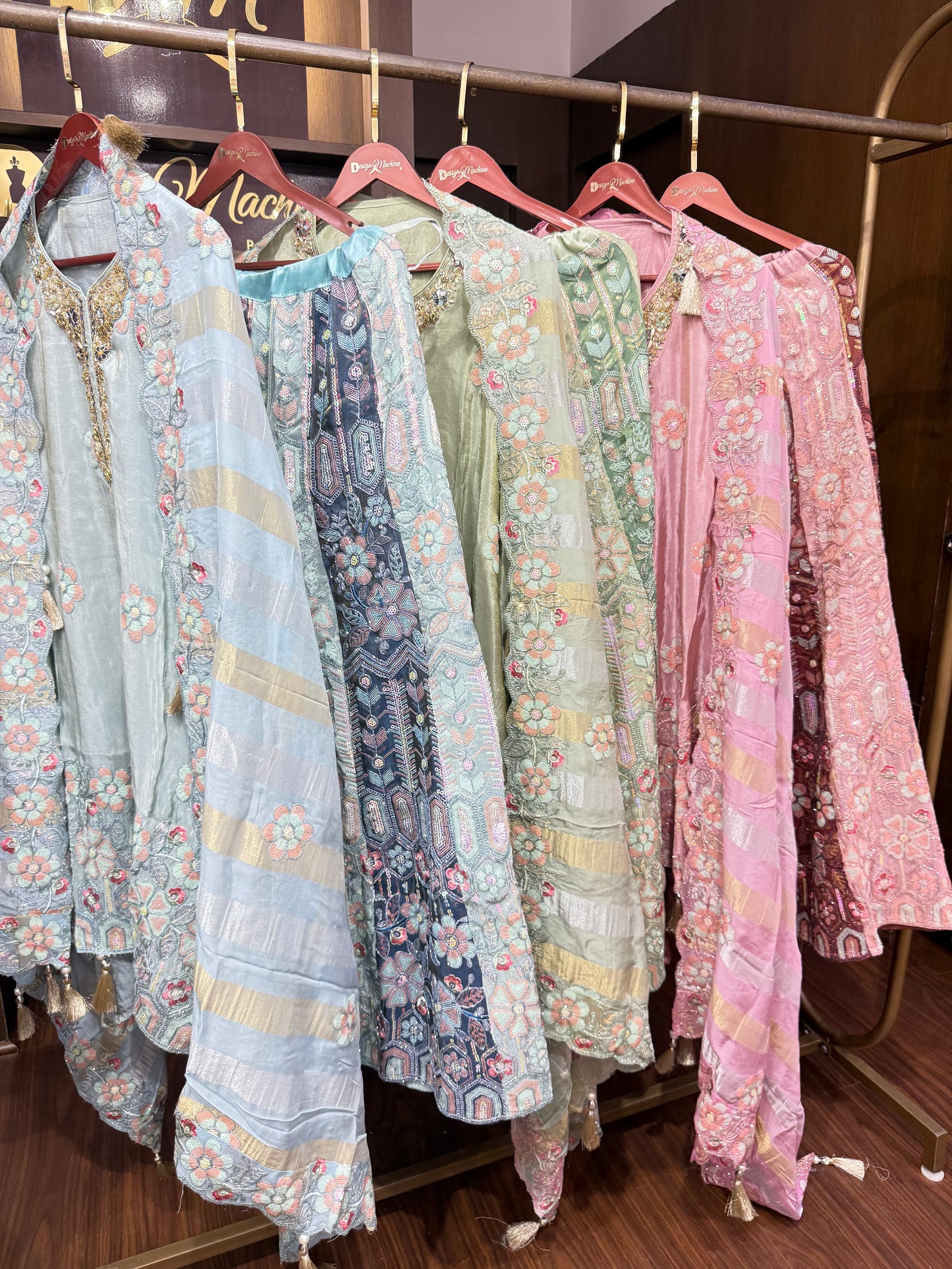 Nazakat (Semi-Stitch) Suit