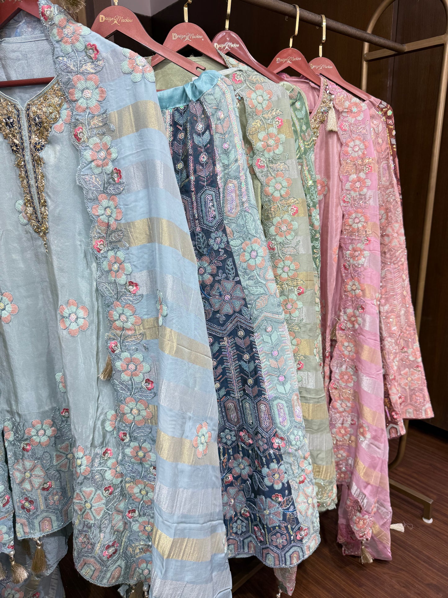 Nazakat (Semi-Stitch) Suit