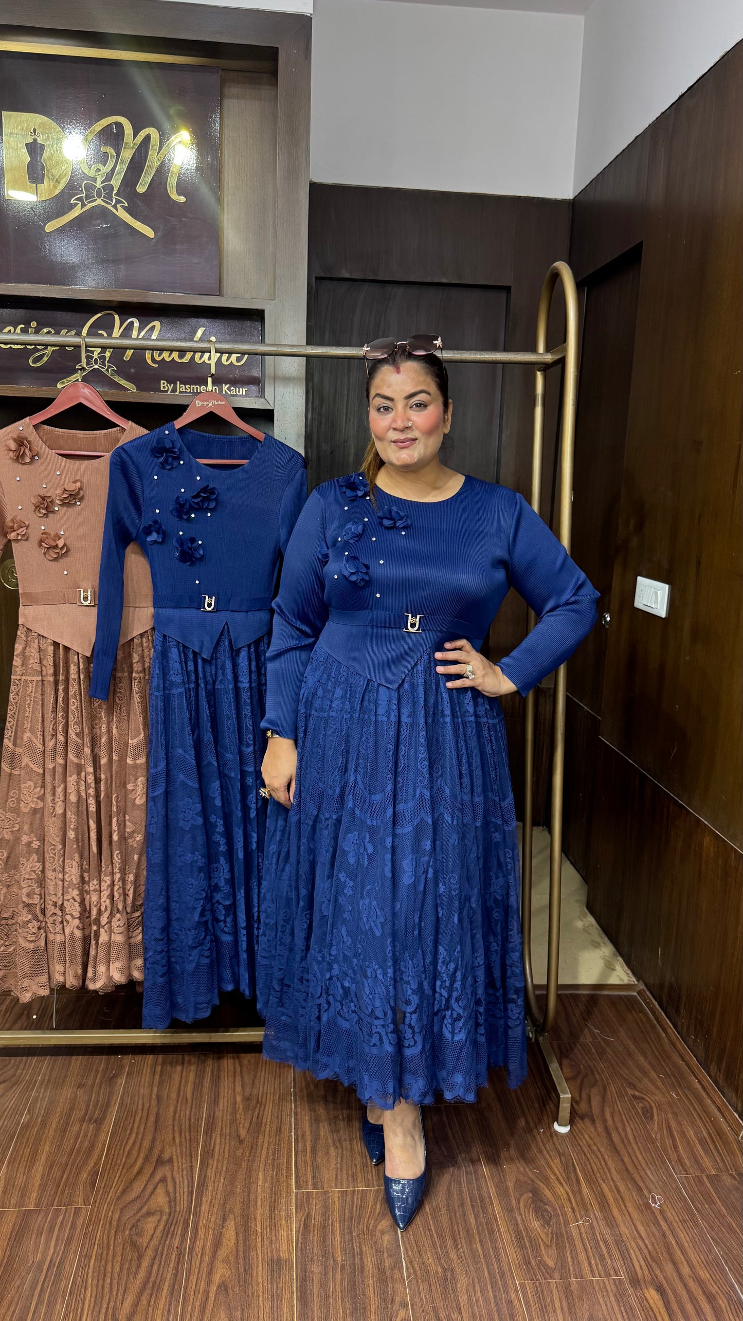 Kavya (Magic Dress)