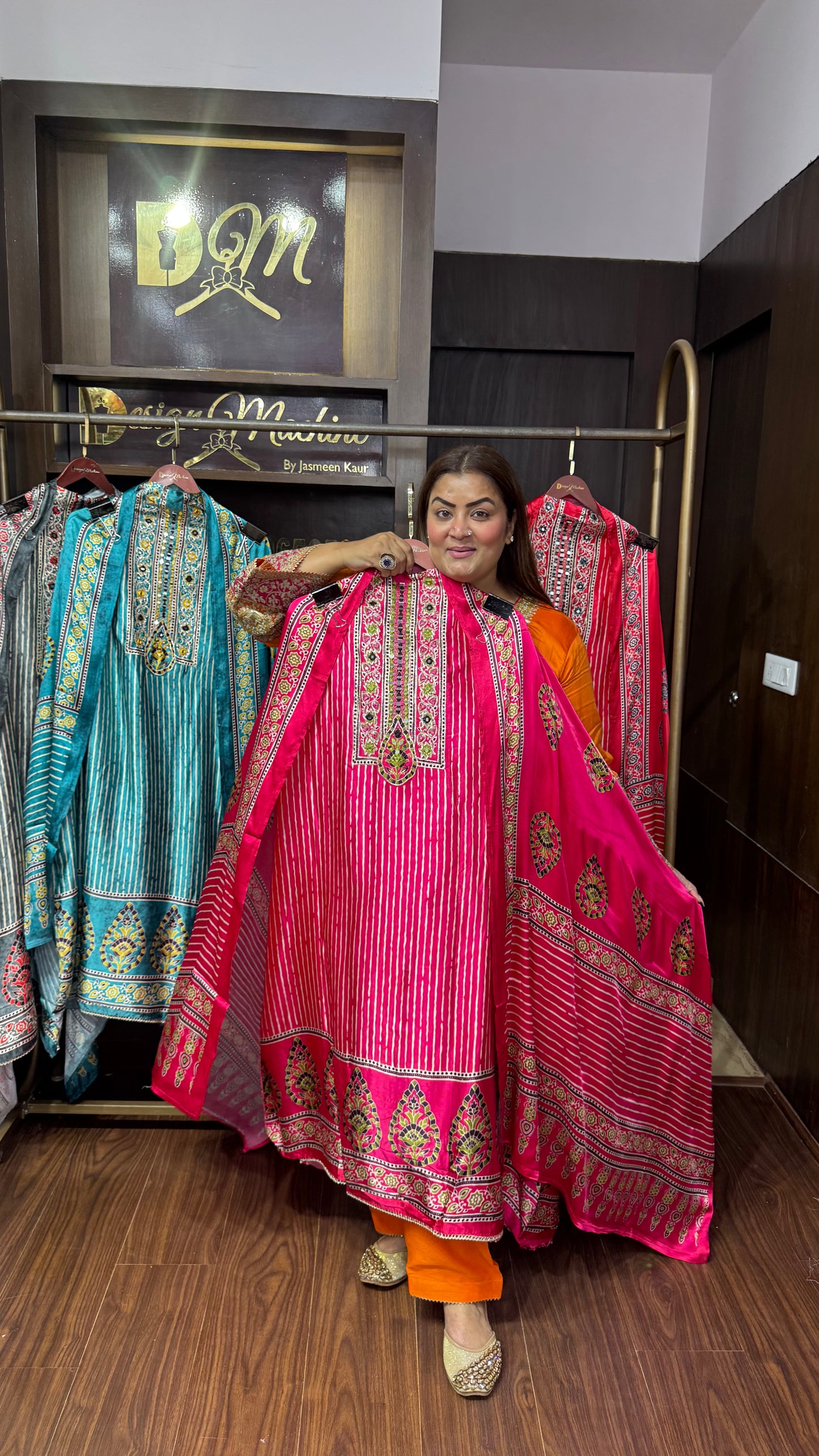 Anisha (Gajji Silk Unstitch Suit)