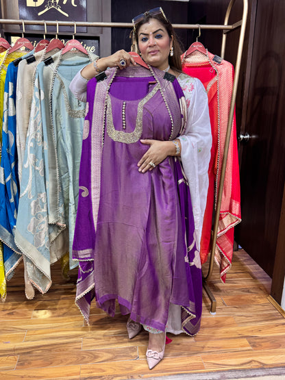 Modish Drape