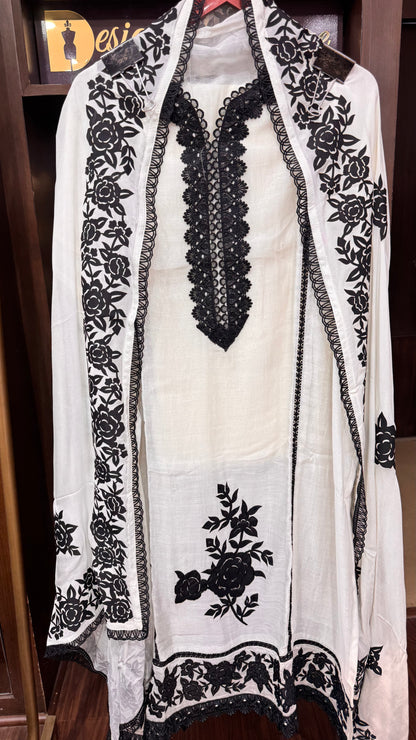 Zareen (Malmal Cotton Unstitch Suit)