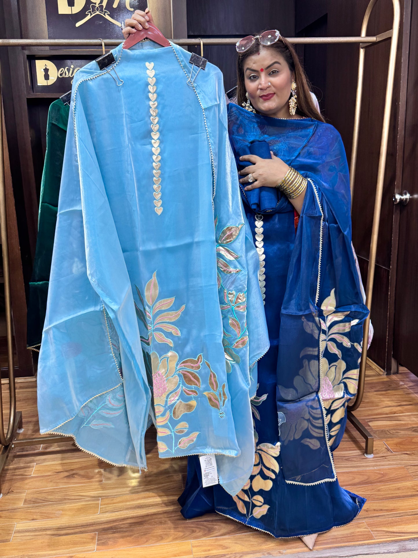 FabTrend Suits