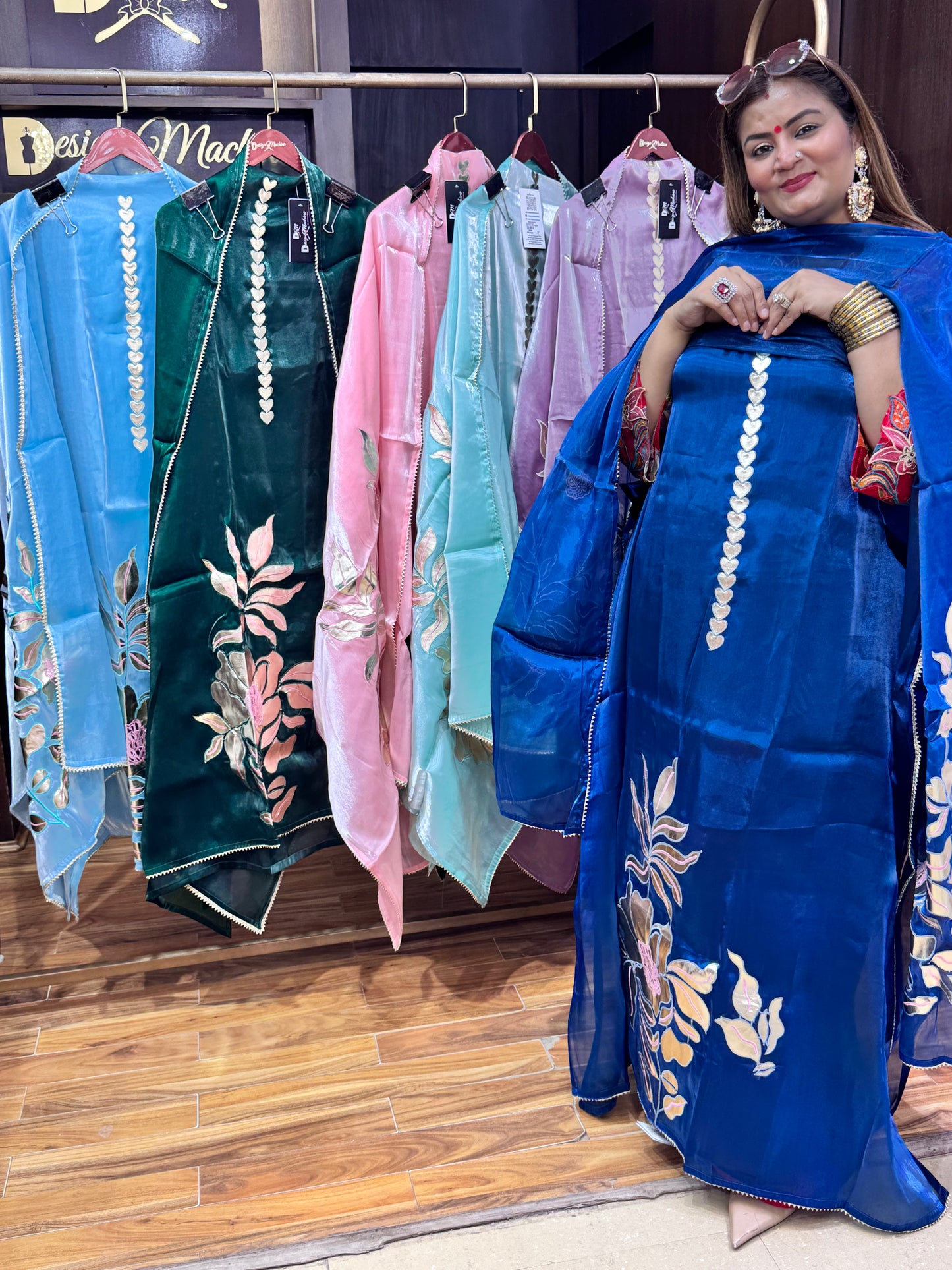 FabTrend Suits