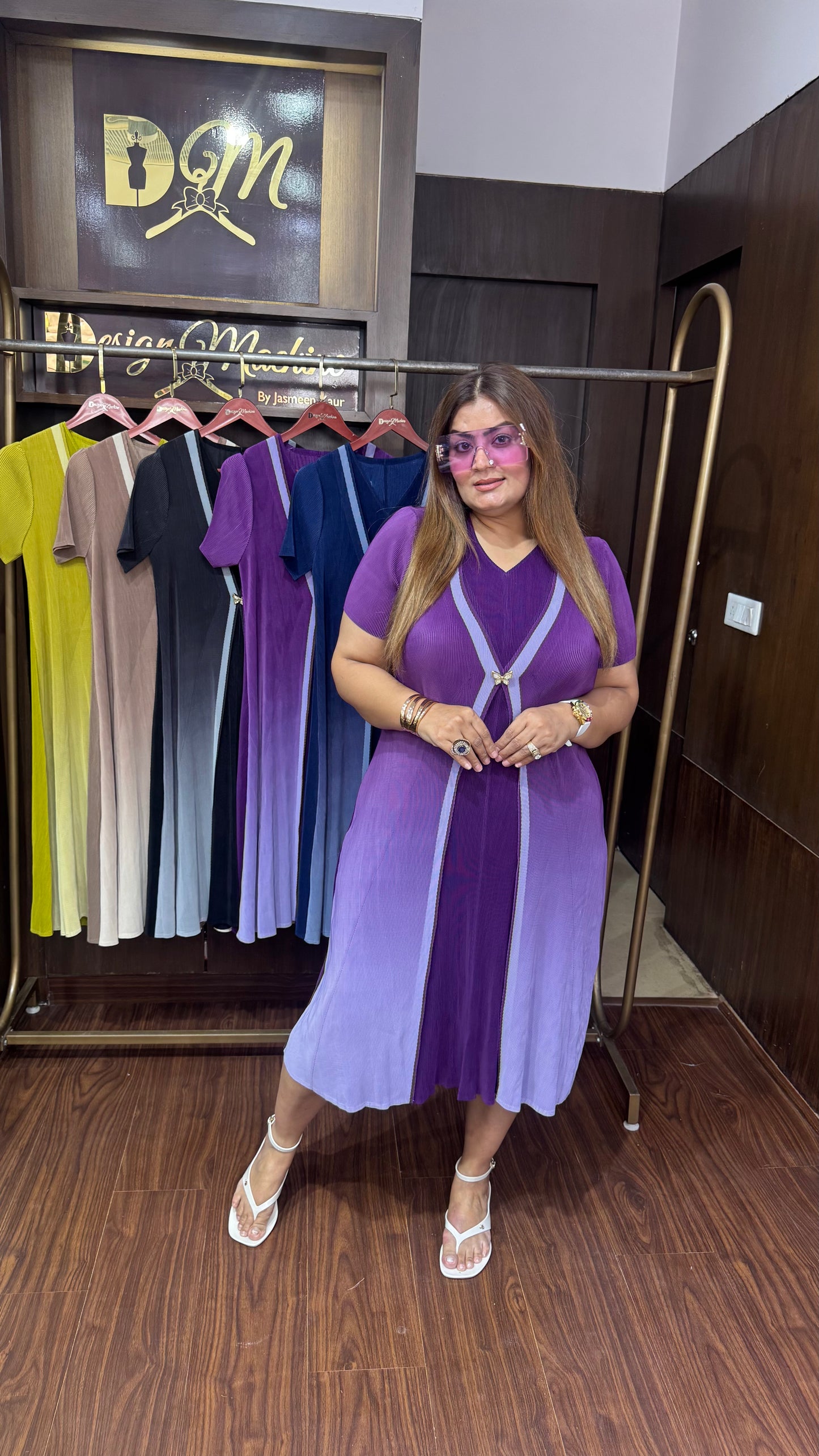 Amaira (Magic Dress)