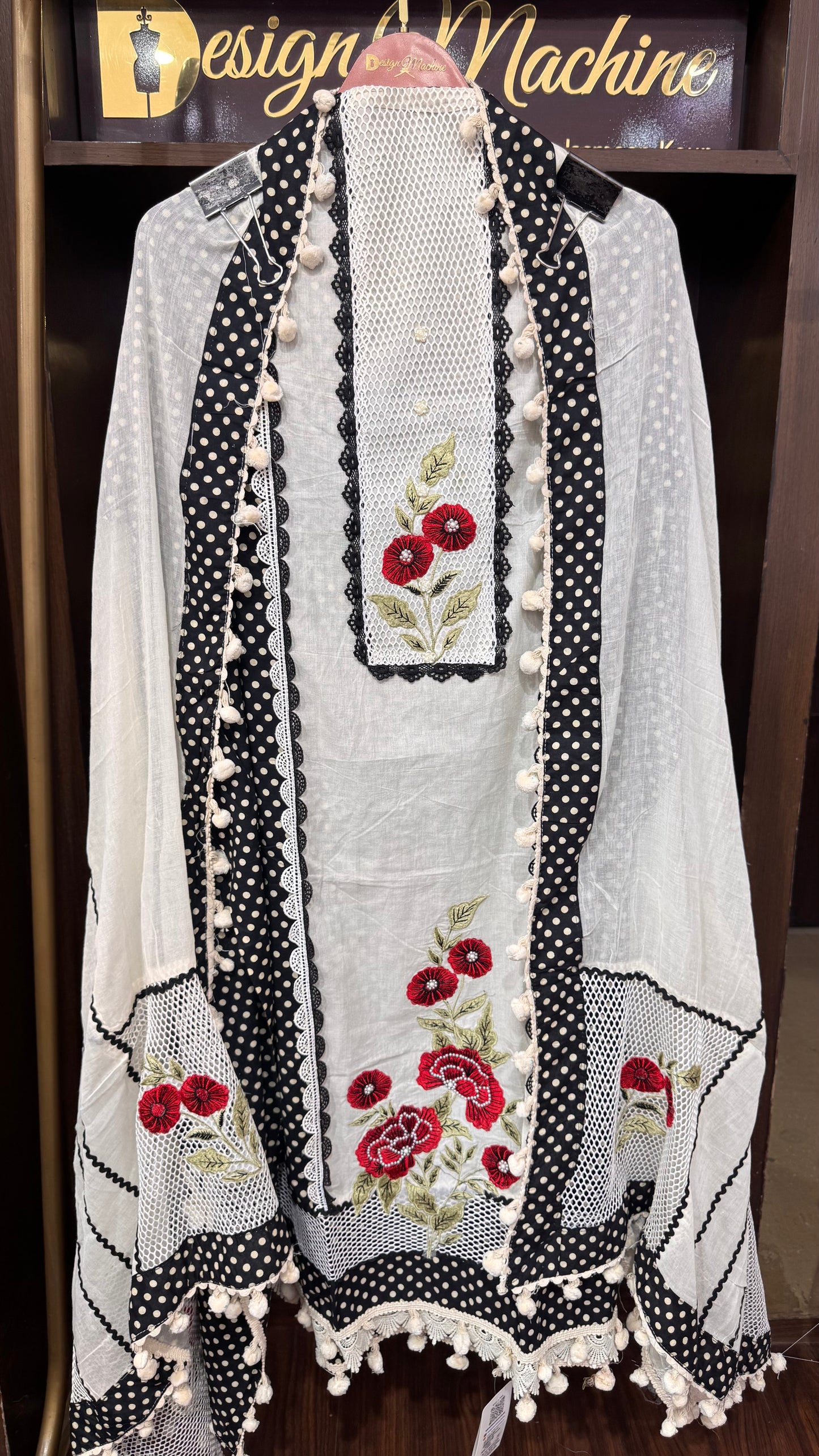 Vaani (Cotton Pompom Unstitch Suit)