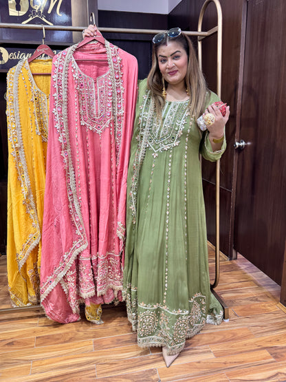 Aabroo Crepe Anarkali