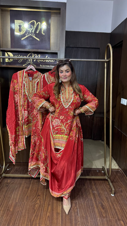 Elaria Pure Crepe Suit