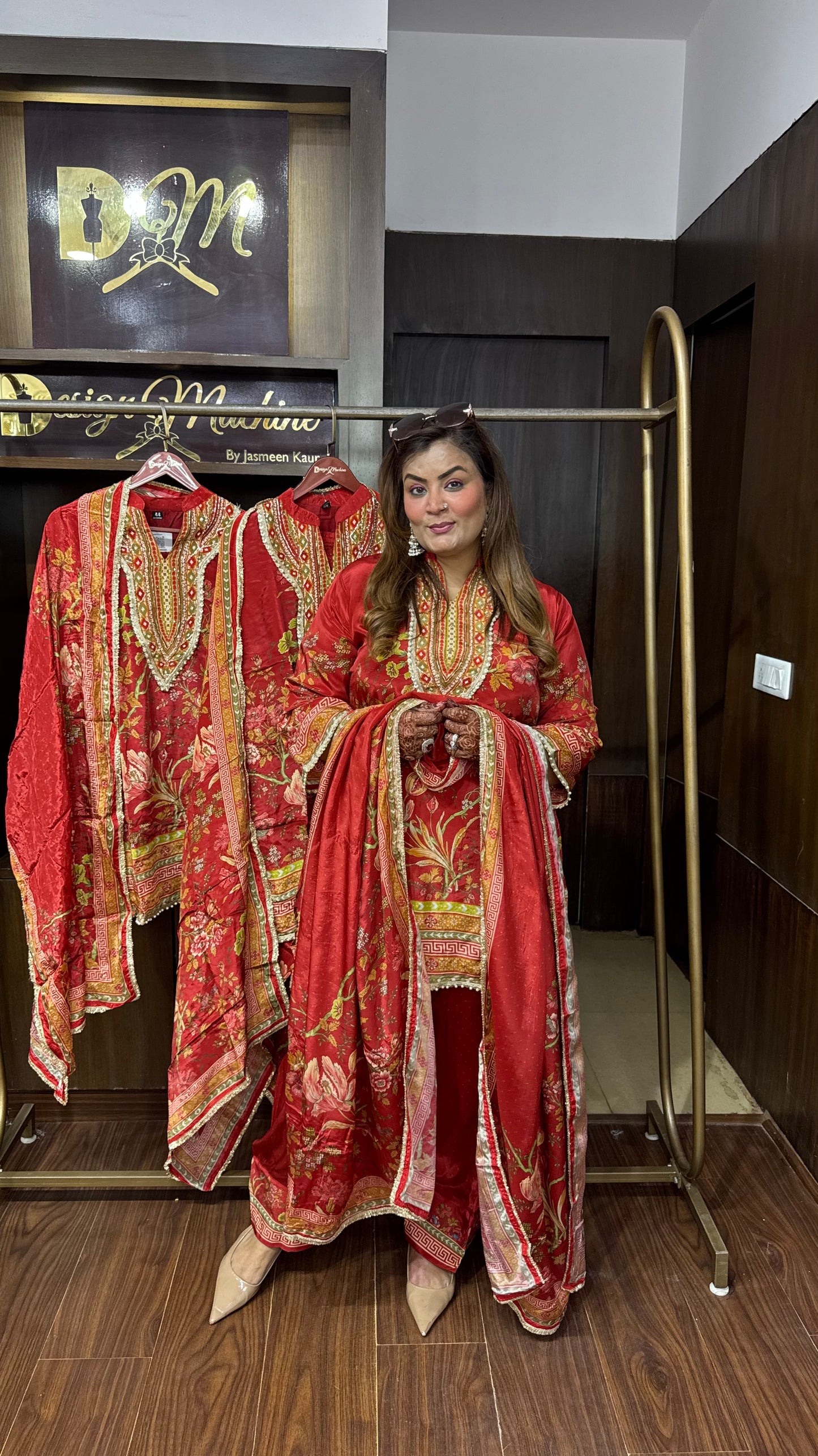 Elaria Pure Crepe Suit