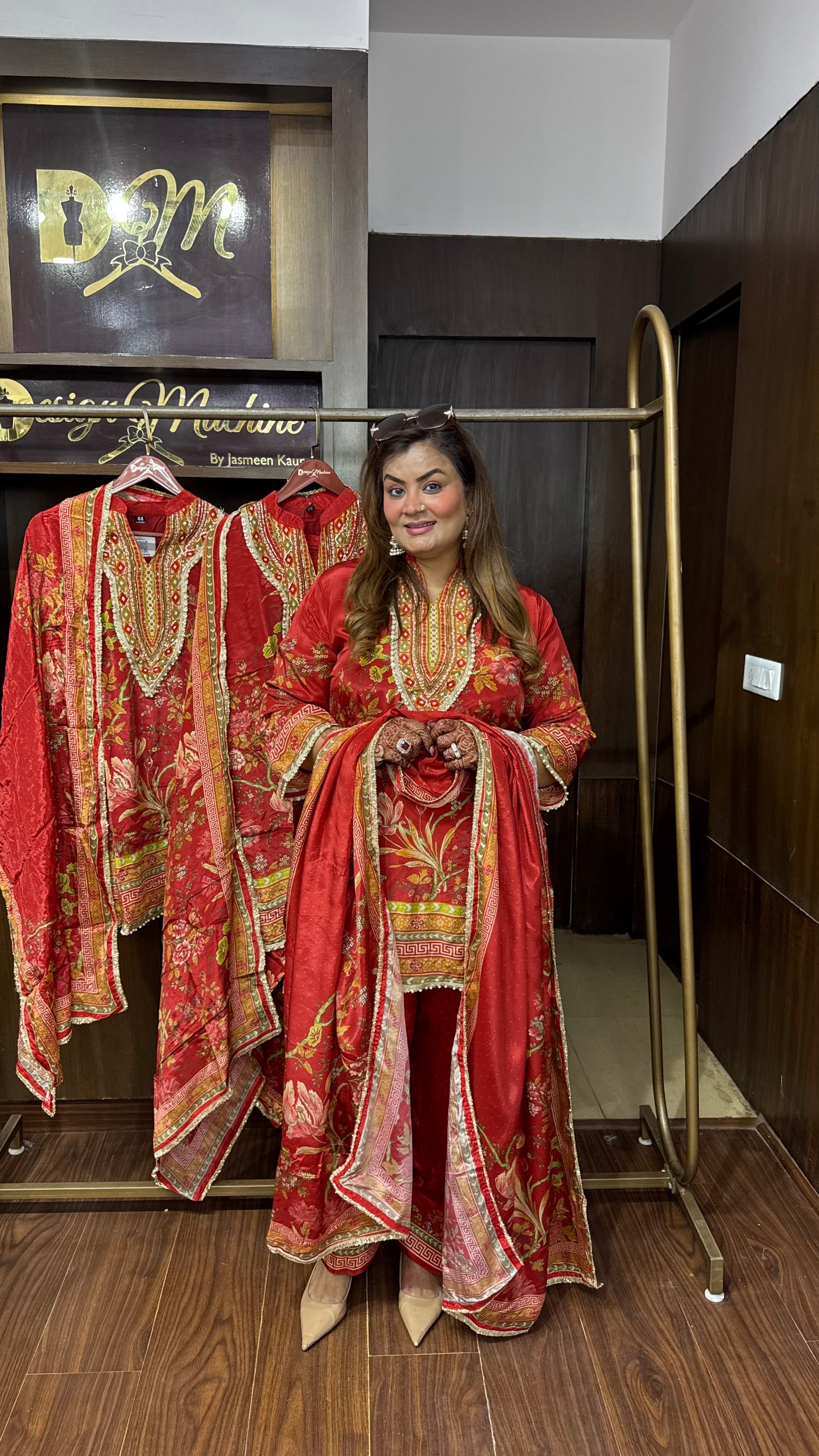Elaria Pure Crepe Suit