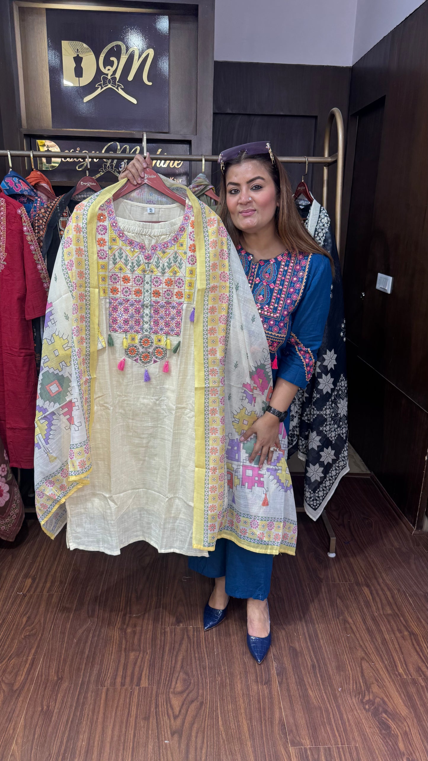 Naisha (Cotton Suit)