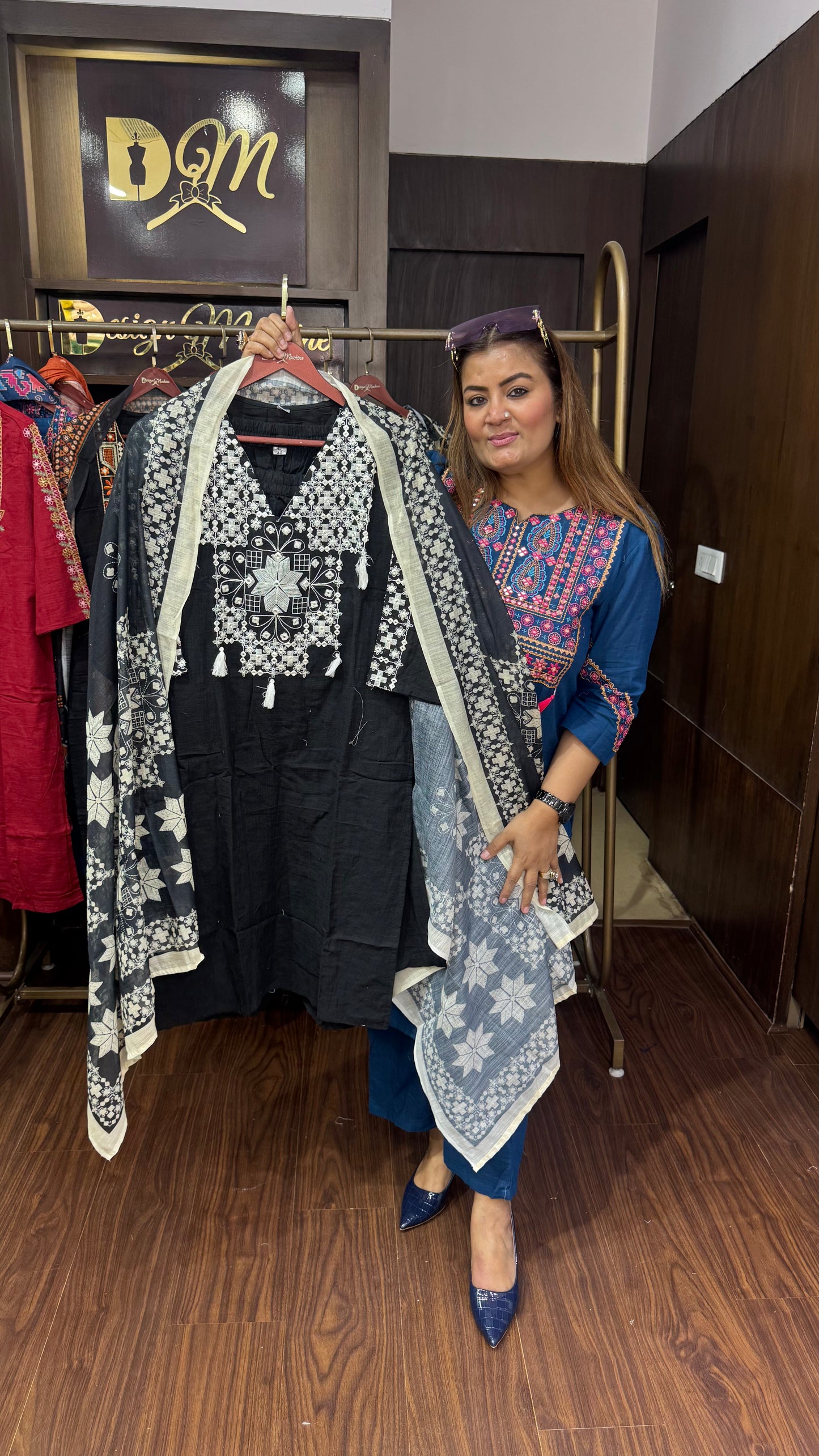Naisha (Cotton Suit)