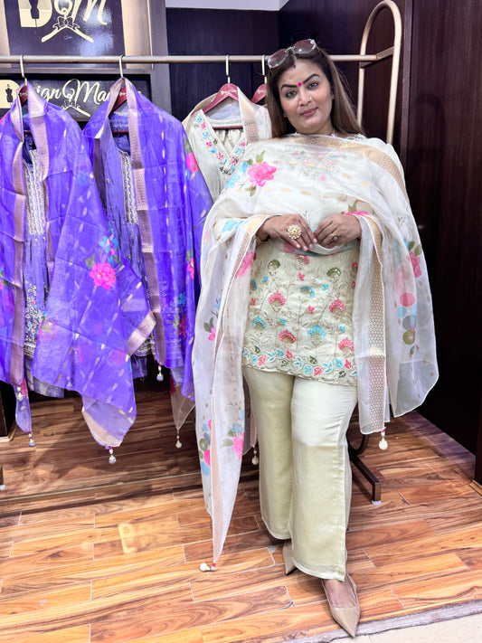 Adaayein Suits
