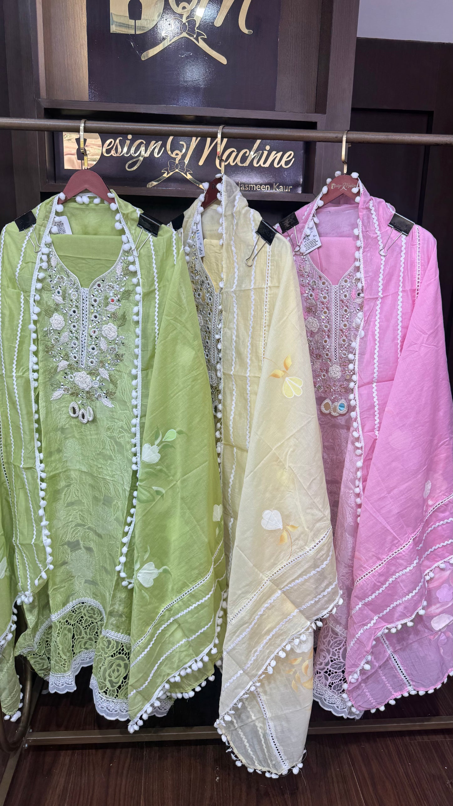 Eshna (Cotton Unstitch Suit)