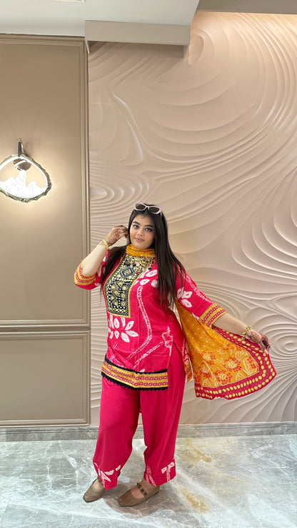 Avenelle Pure Crepe Suit