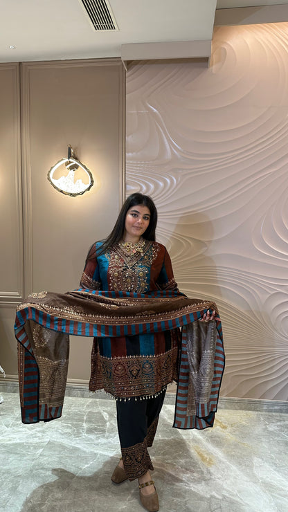 Elviora Pure Crepe Suit