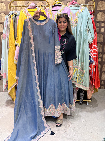 Falaknaz