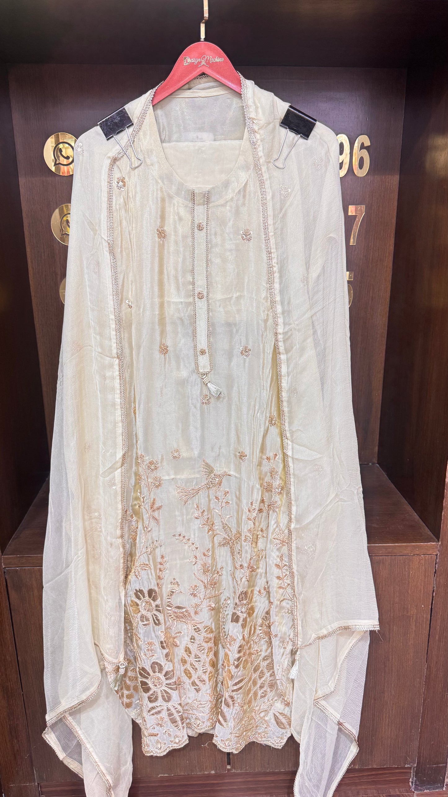Nazakat (Shimmer Tissue Unstitch Suit)
