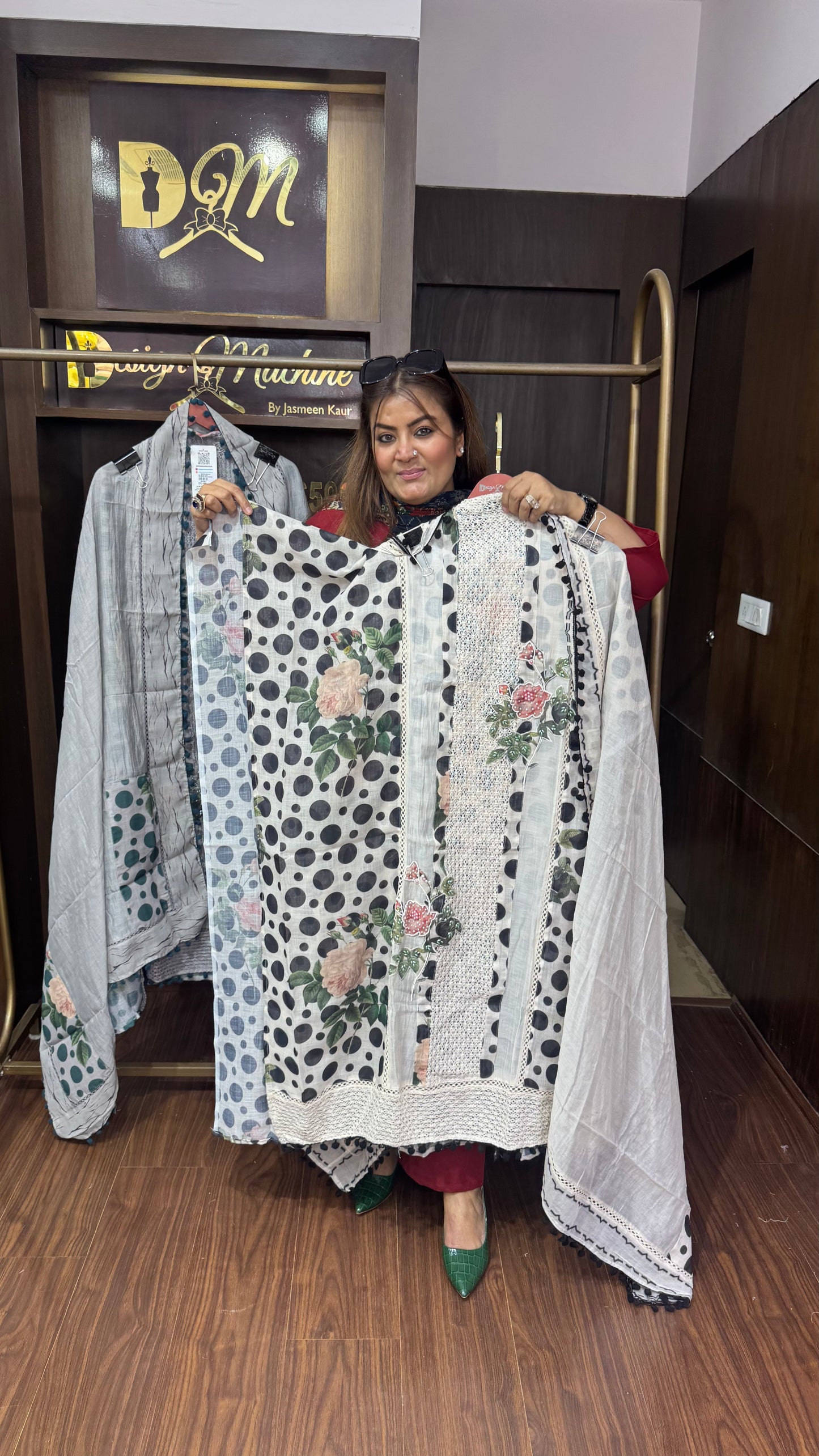 Iraa (Malmal Cotton Unstitch Suit)