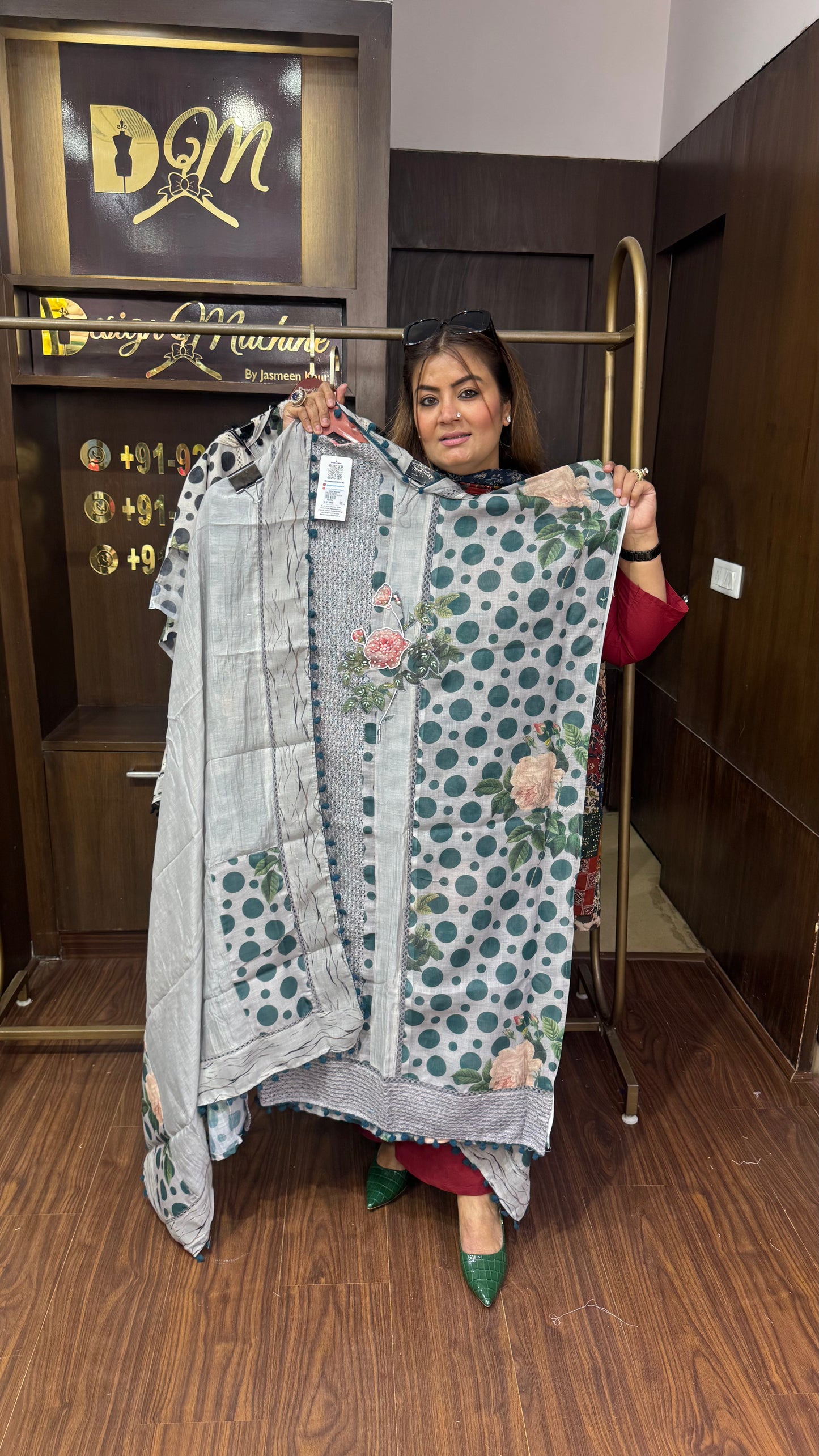 Iraa (Malmal Cotton Unstitch Suit)