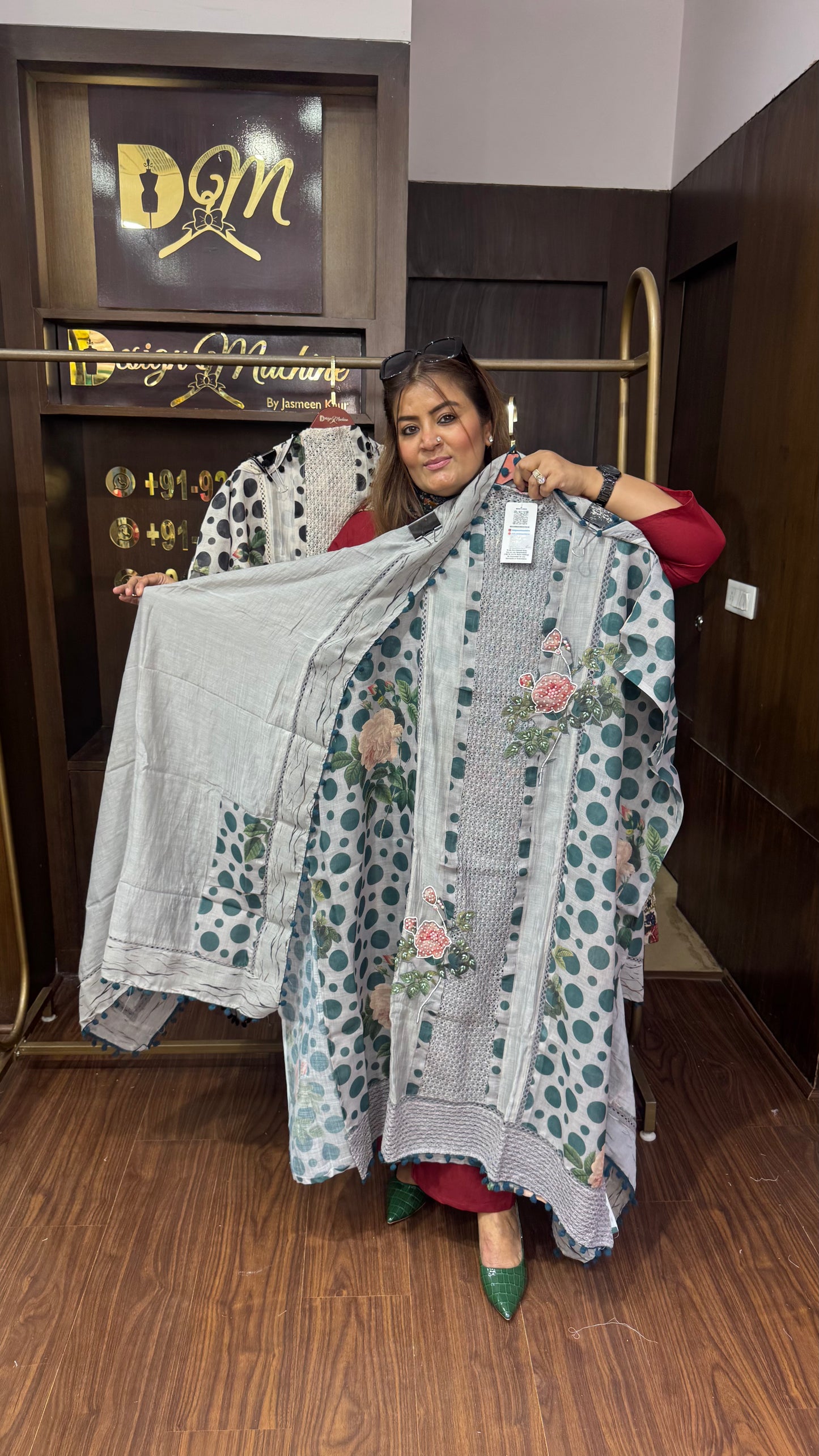 Iraa (Malmal Cotton Unstitch Suit)