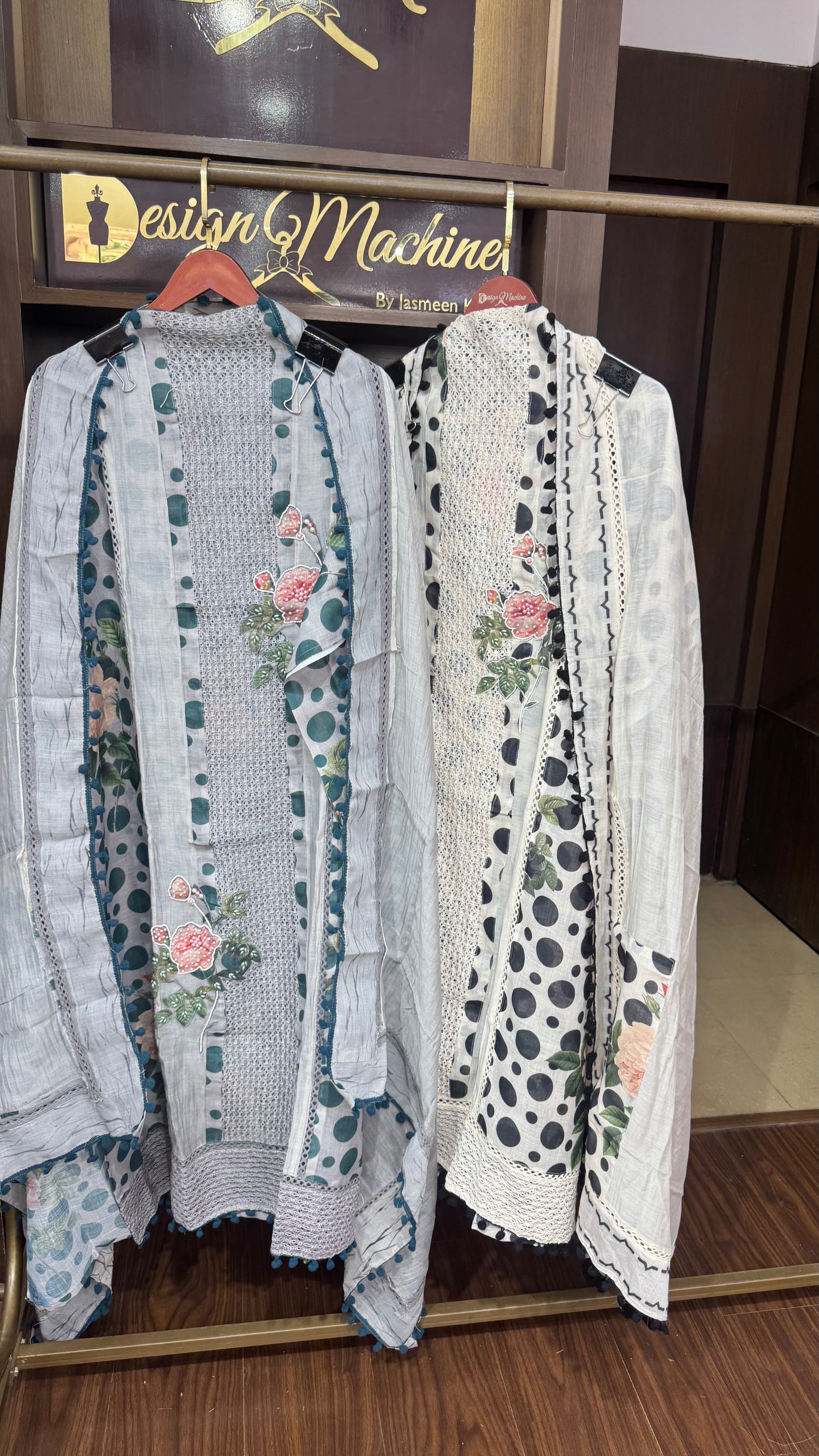 Iraa (Malmal Cotton Unstitch Suit)