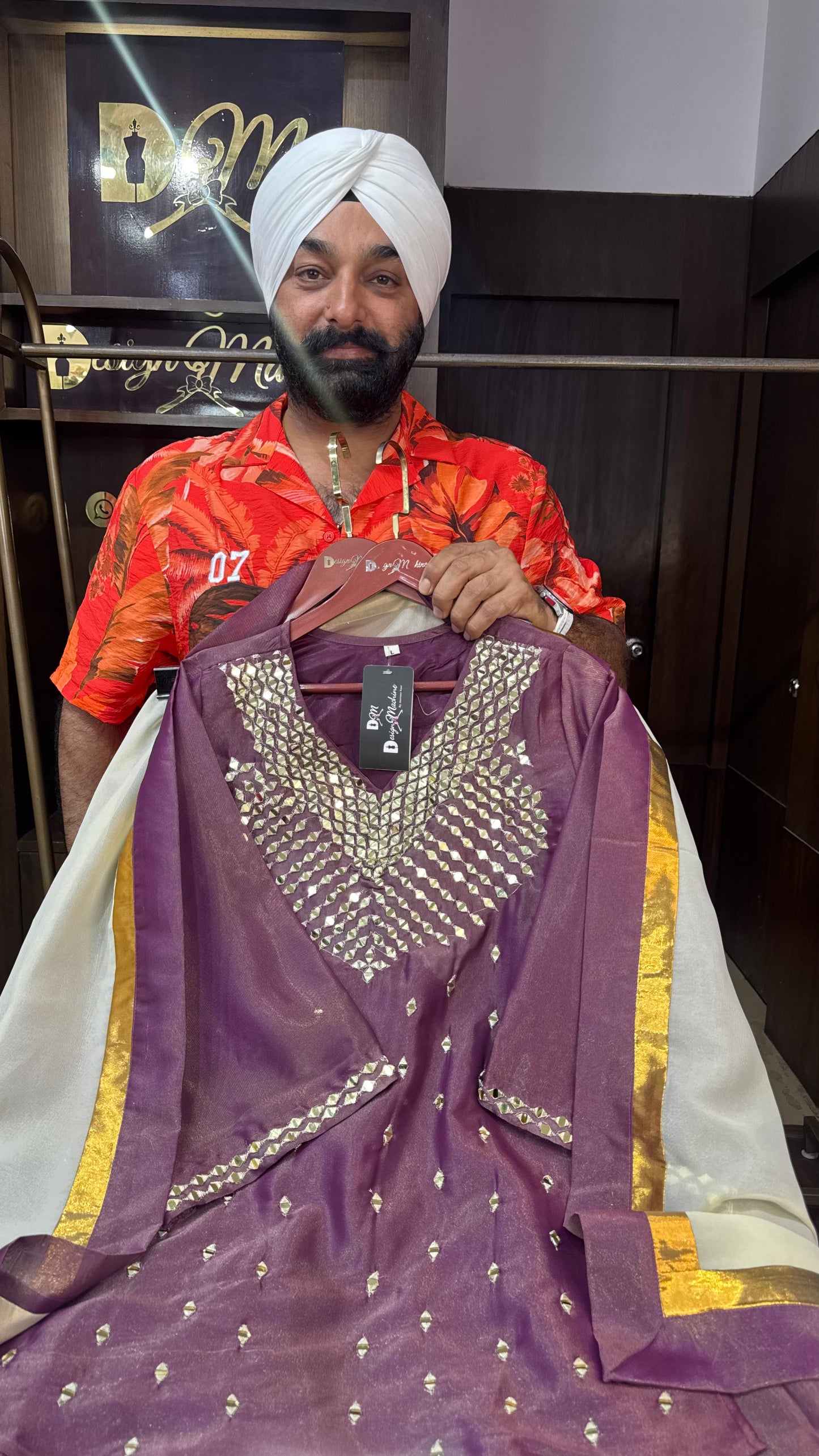Hridya (Glass Tissue Suit)