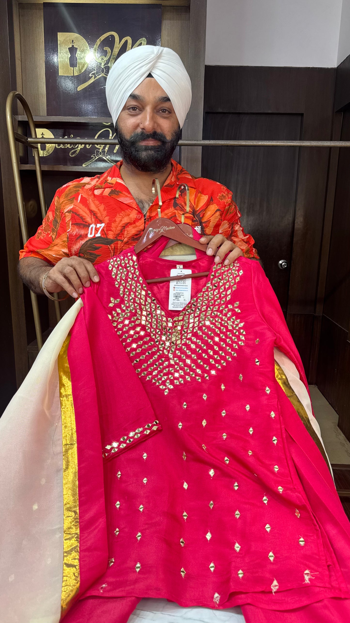 Hridya (Glass Tissue Suit)