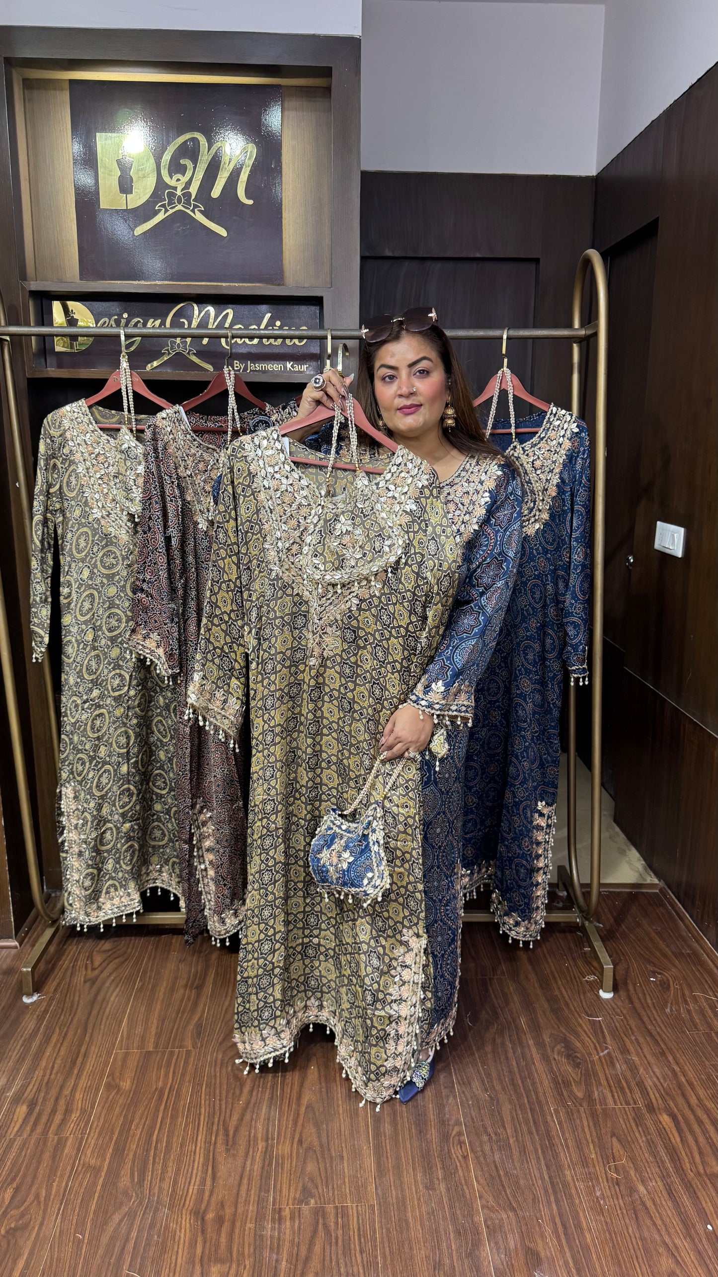 Abira (Gajji Silk Phiran)