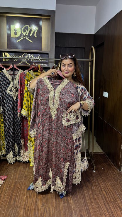 Rishita (Gajji Silk Phiran)
