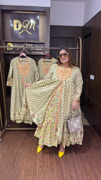 Vihana (Cotton Dress)