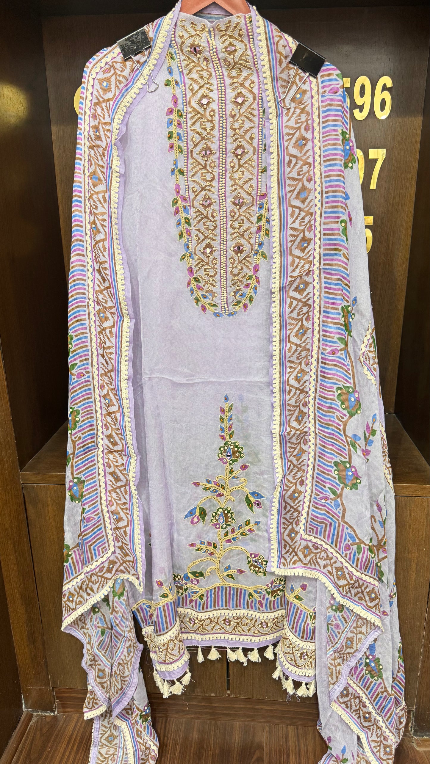Nooraya (Glass Tissue Unstitch Suit)