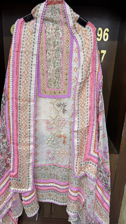 Nooraya (Glass Tissue Unstitch Suit)