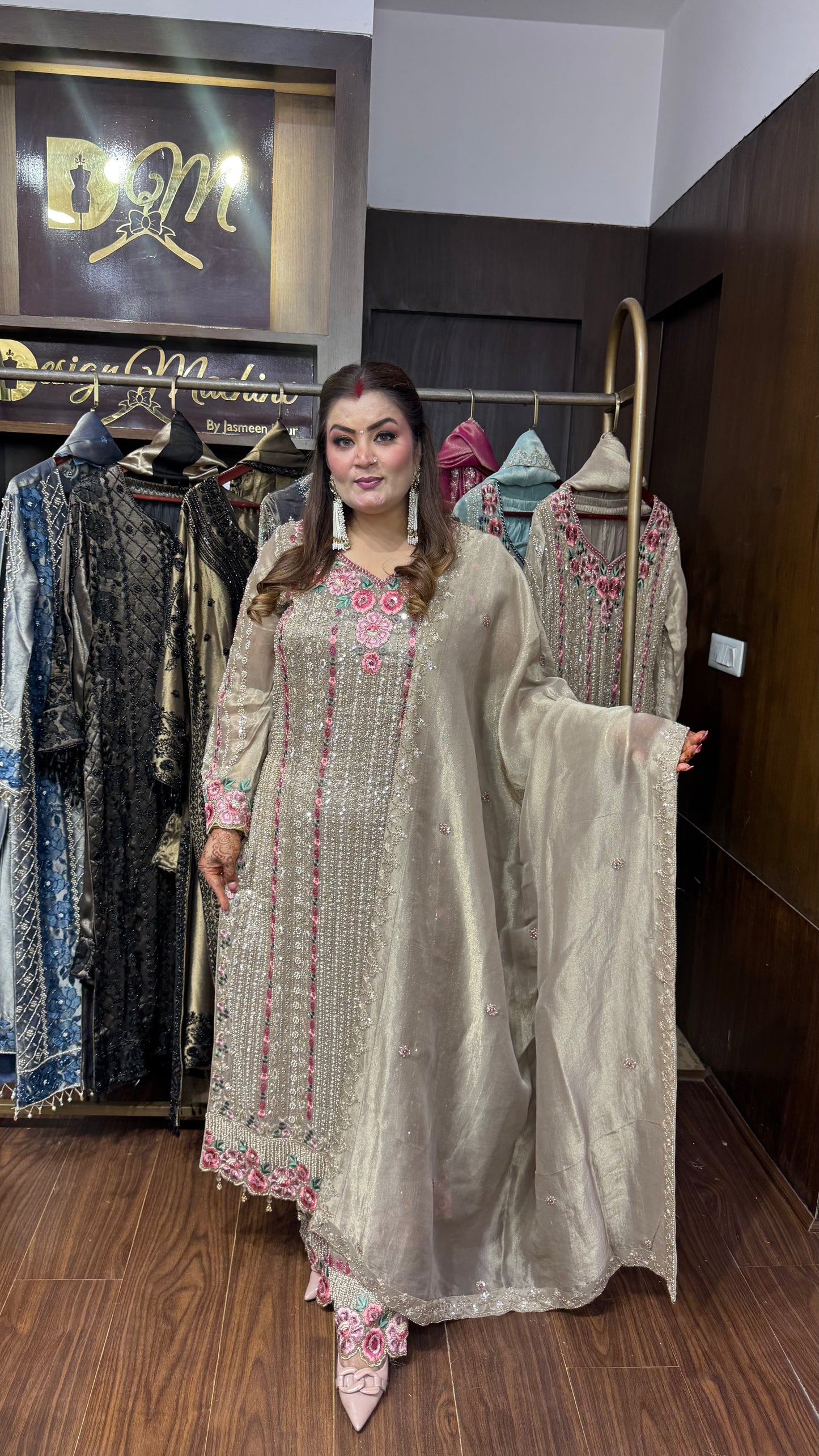 Zareesha Pakistani Suit