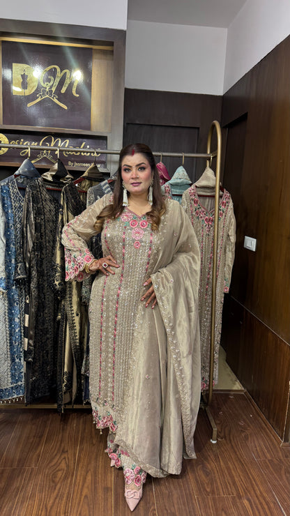 Zareesha Pakistani Suit