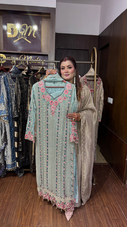 Zareesha Pakistani Suit