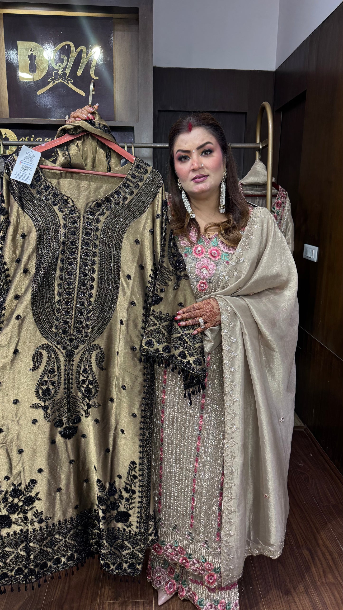 Zareesha Pakistani Suit