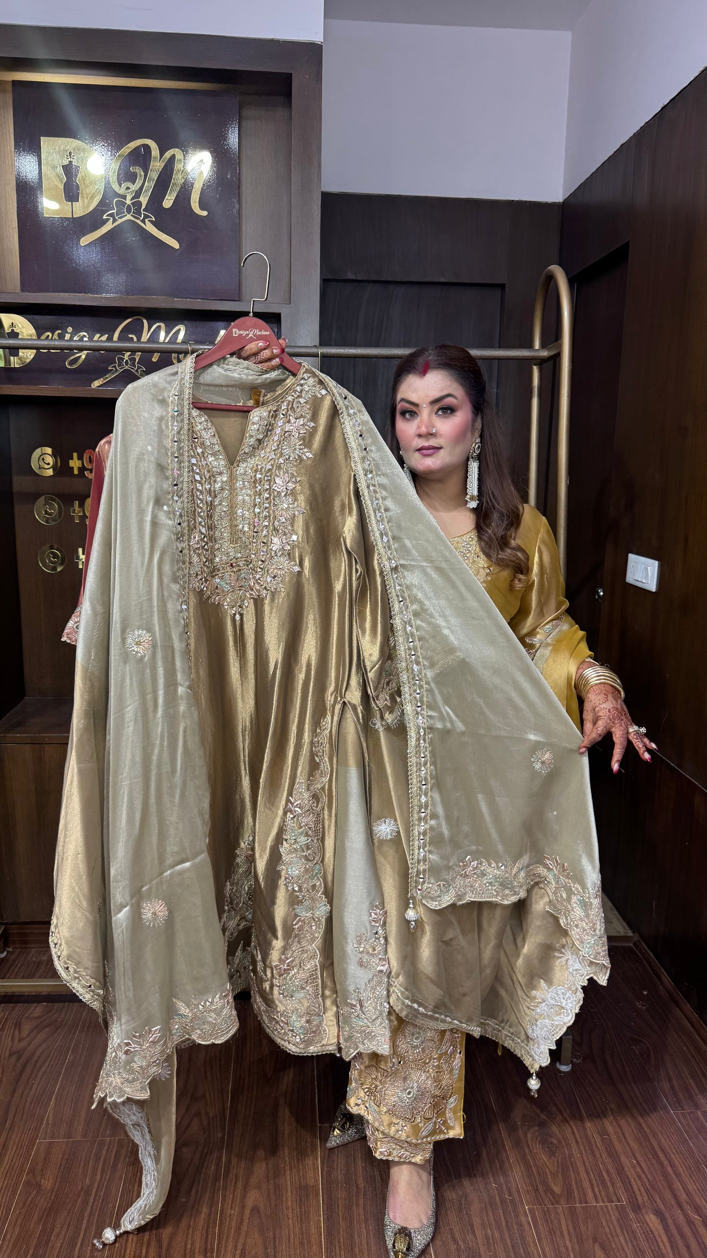 Alviera Glass Tissue Suit